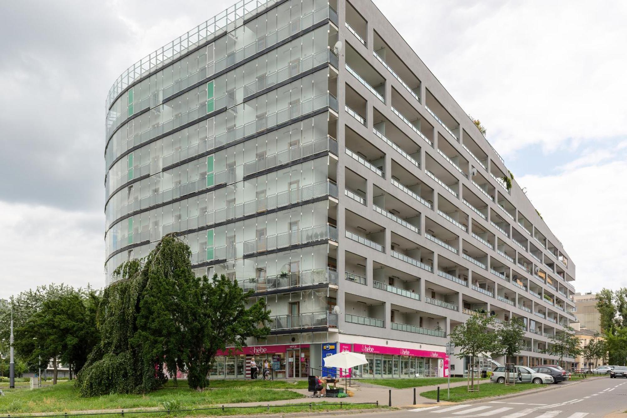 Wola Banderii By Renters Warschau