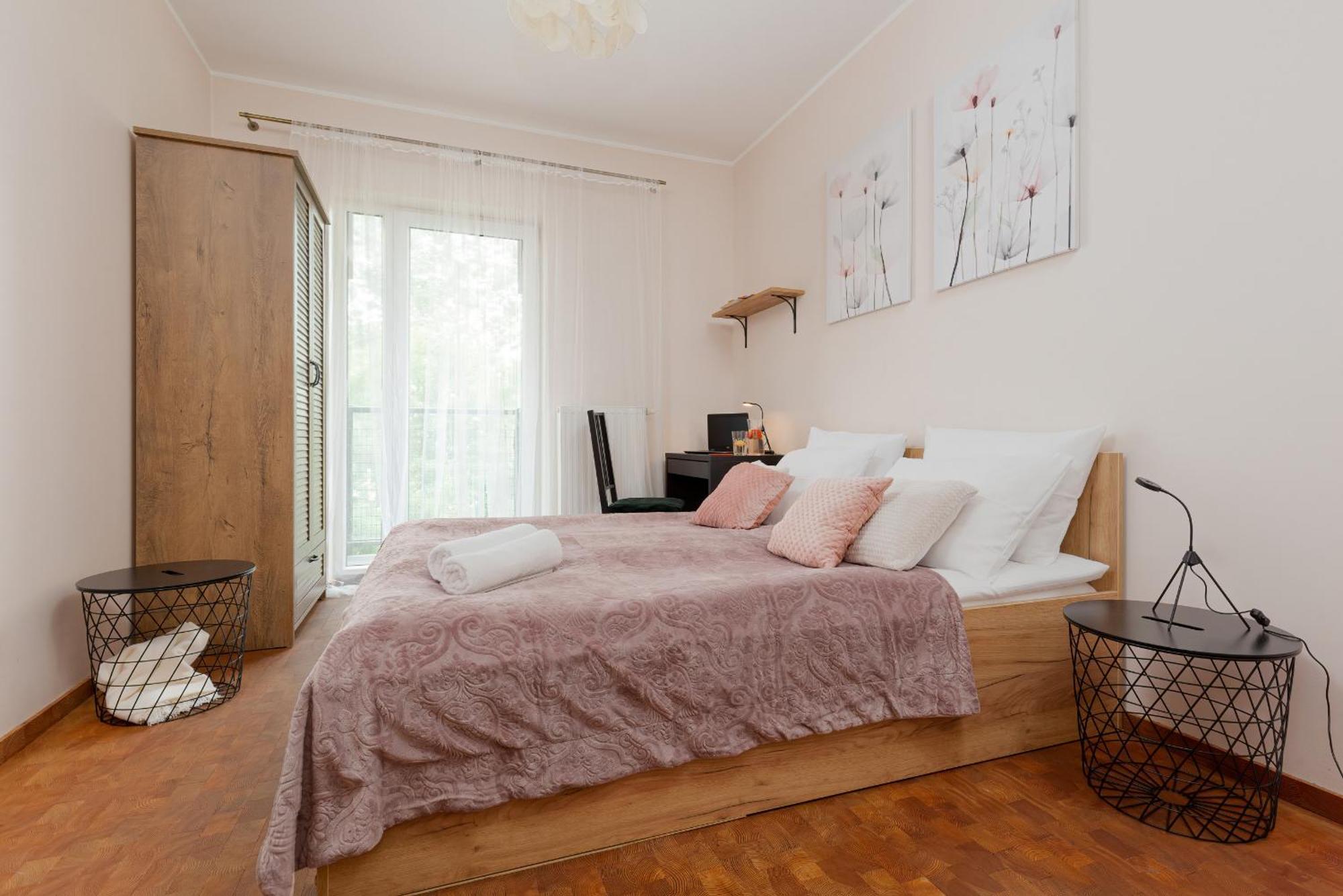Leilighet Wola Banderii By Renters
